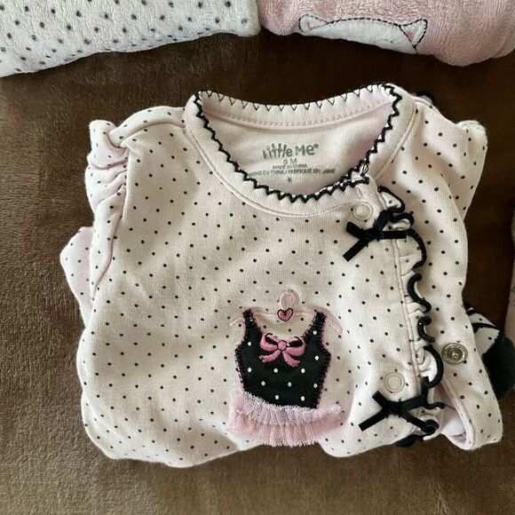 Lot of 13 Items Baby Girls Fall/ Winter Clothing Size 0-3 Months - Picture 4 of 11